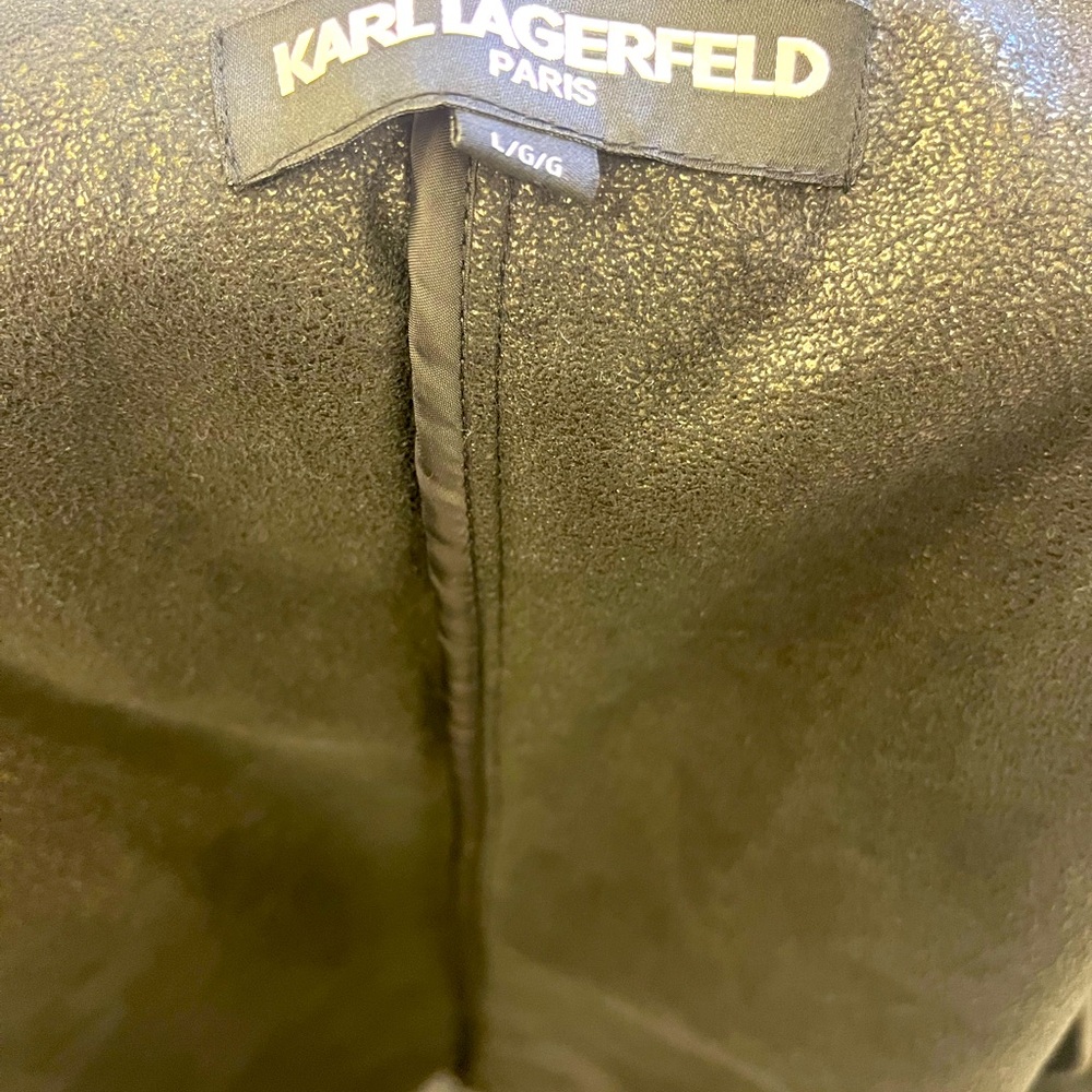 Men’s size large smooth Sherpa